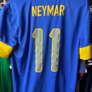 Vintage Brazil Neymar 2012-13 jersey Large.