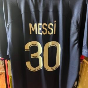 New with tags Paris Saint-Germain Home Messi jersey XL 2022-23