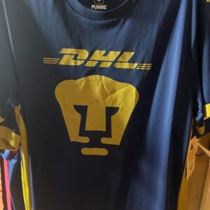 NWT Pumas Large