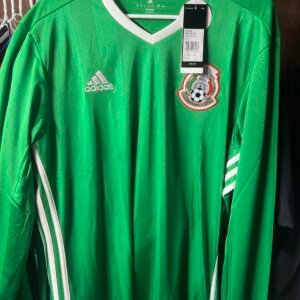 NWT Mexico 16/17 long sleeve XL