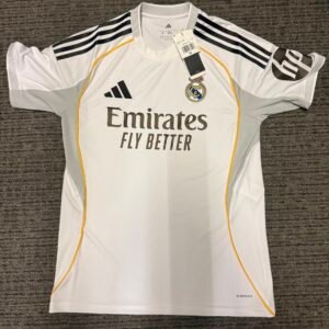Real Madrid 25/26 Medium